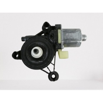 MOTORINO ALZACRISTALLO ANTERIORE DESTRO - VOLKSWAGEN T-ROC R - ANNO 2019 IN POI - BOSCH - COD 5Q0959801A