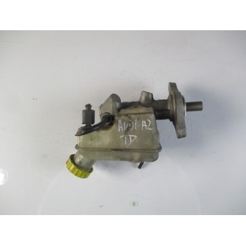 Cilindro principale -  Audi A2  - 1.4 tdi - Anno  2000-2005 - Cod - 8z1611301